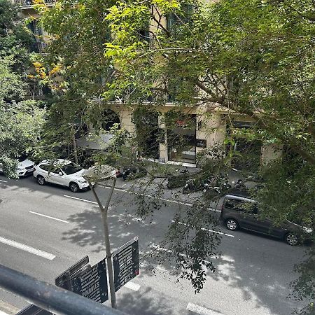 Hostal Muntaner Barcelona Buitenkant foto